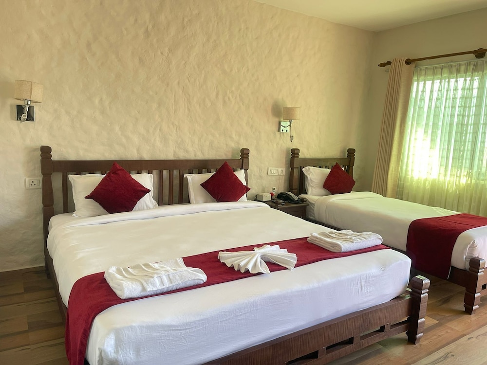 Super Deluxe Family Room - Photo 1