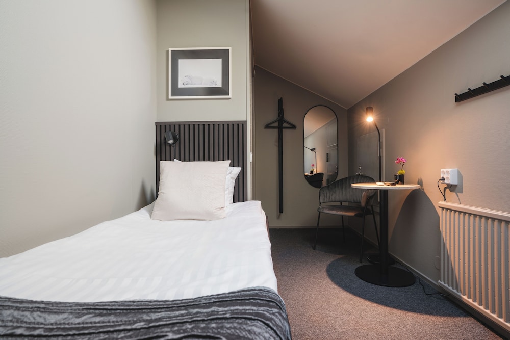 Single Room photo 1