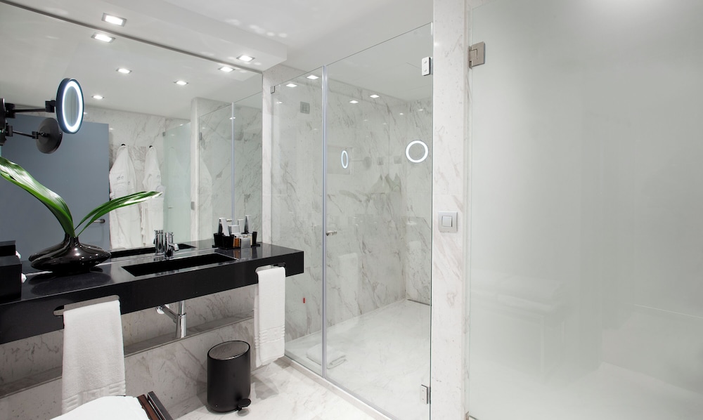 Family Suite thumbnail 6