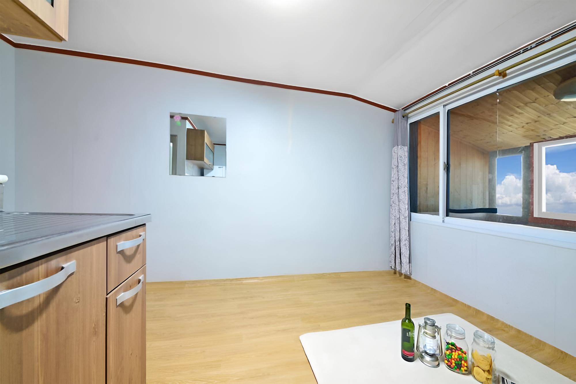Basic Room, 1 Bedroom (Ilchool)