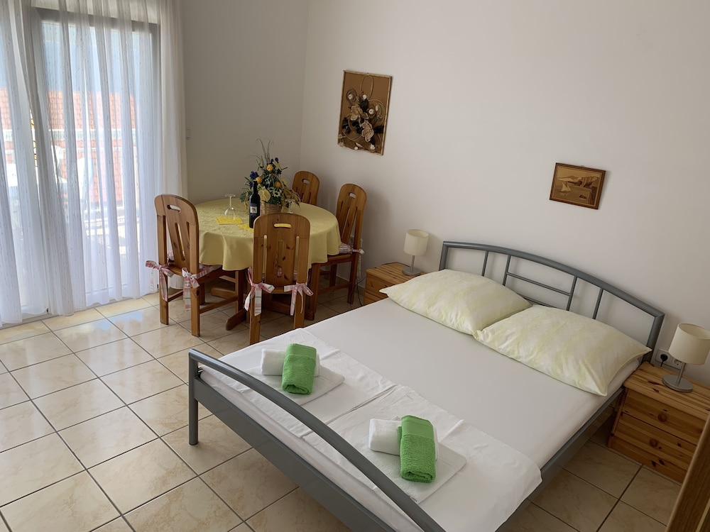Apartment, Sea View (3)