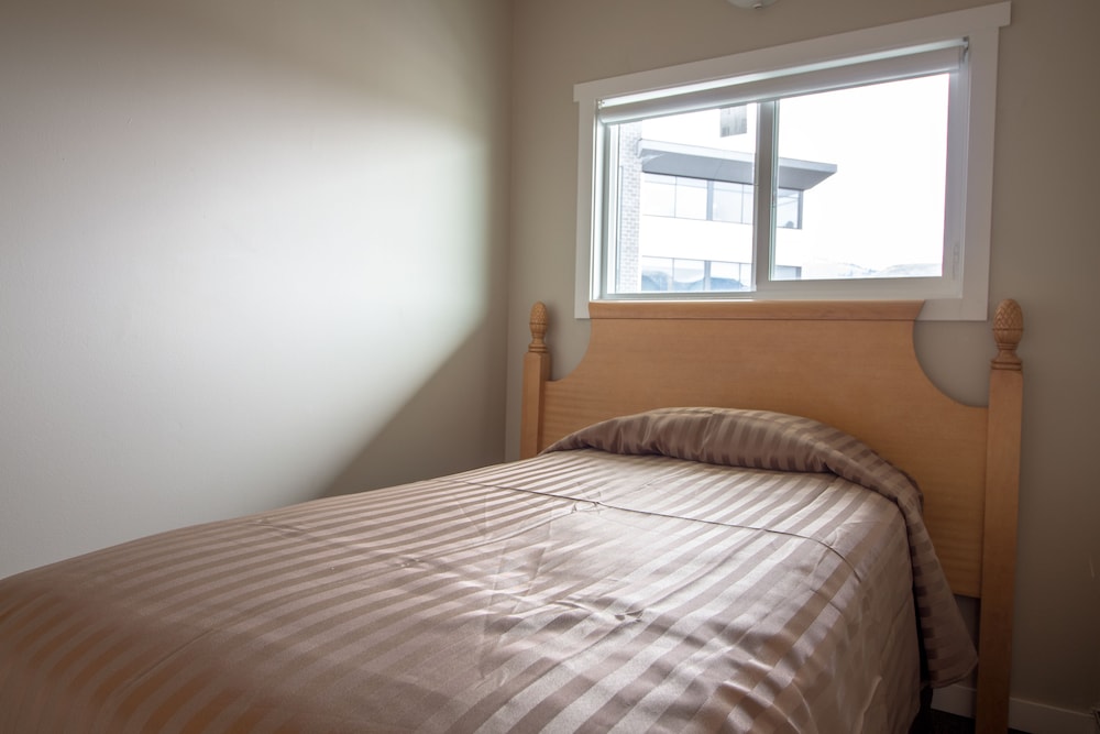 Deluxe Suite, 2 Bedrooms, Kitchen photo 3