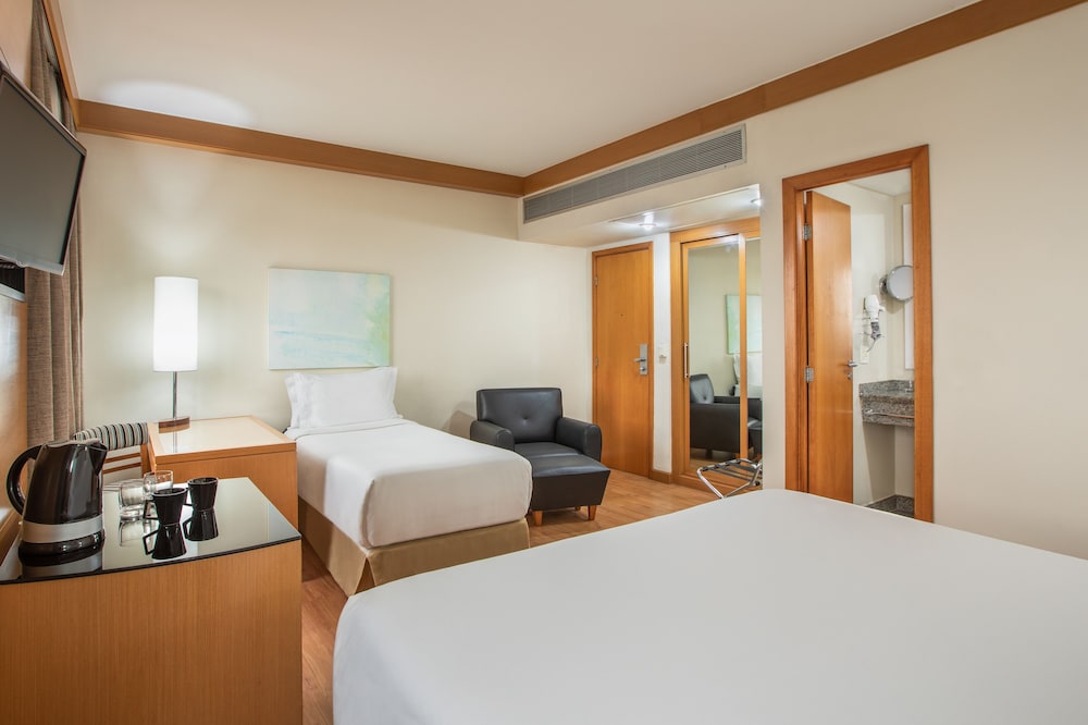 Premium Triple Room (QUEEN) - Photo 6