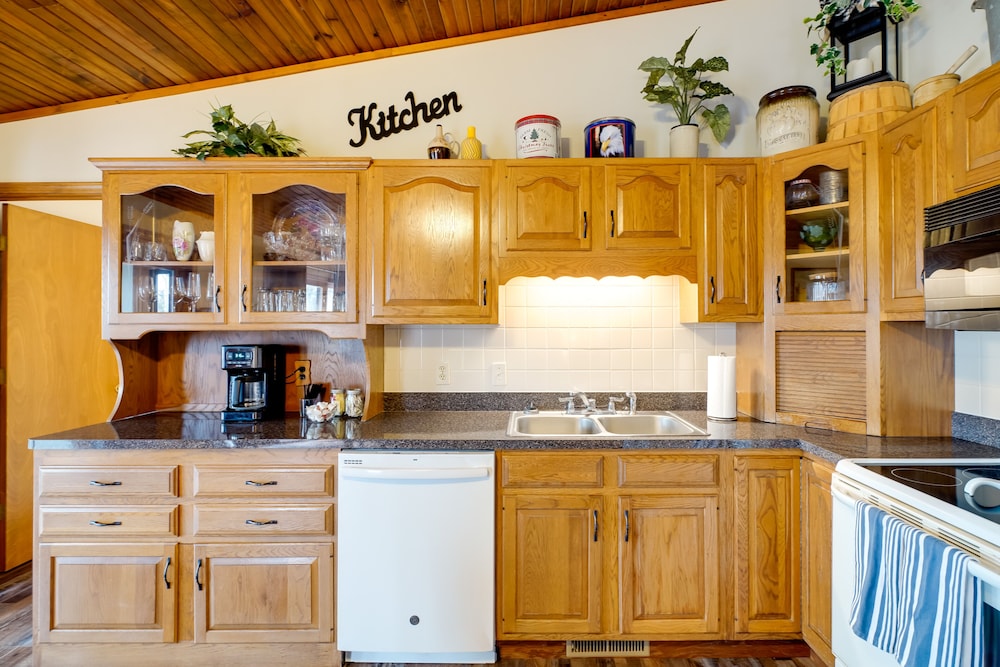 Cottage (2 Bedrooms) photo 2