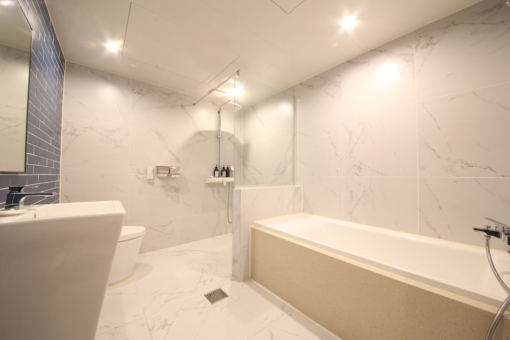 Junior High-Performance 2PC Twin Room - Photo 7