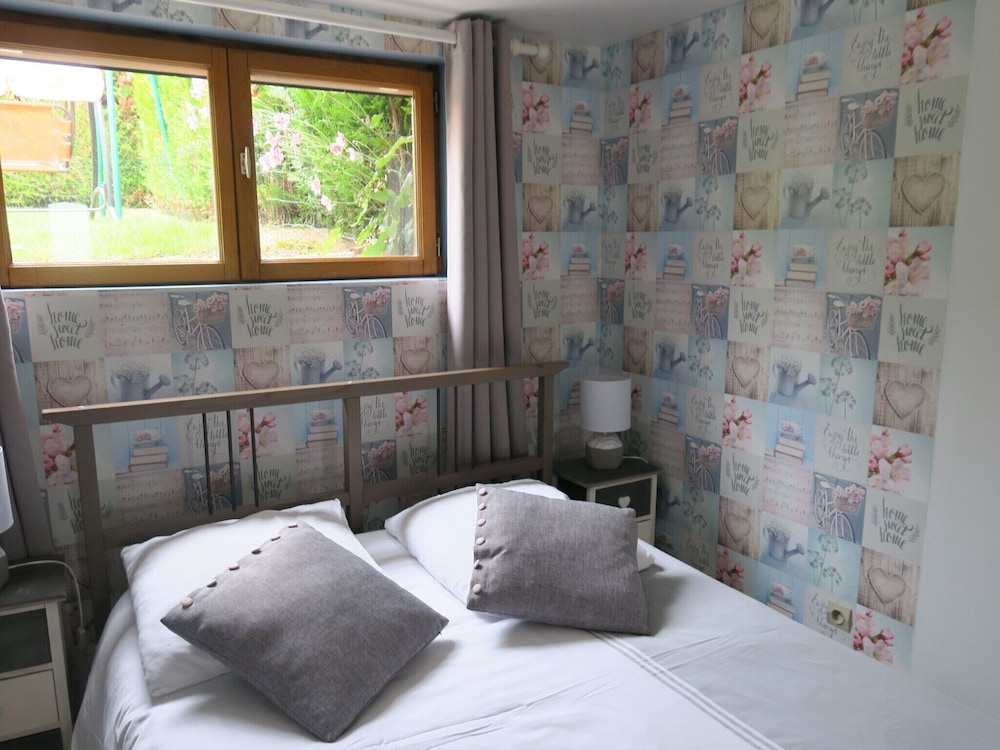 Superior Double Room, Ensuite (Le Bureau) photo 1
