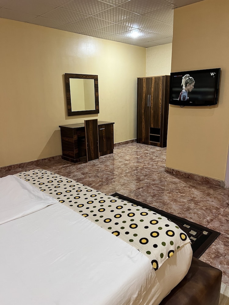 Classic Room, 1 Bedroom - Photo 2