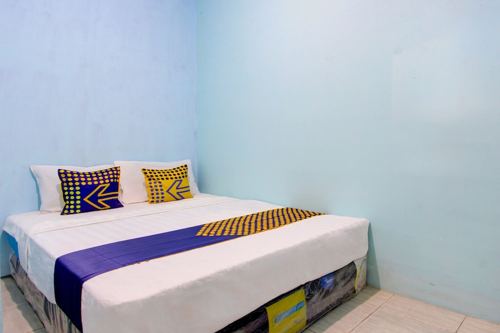 Basic Double Room photo 3