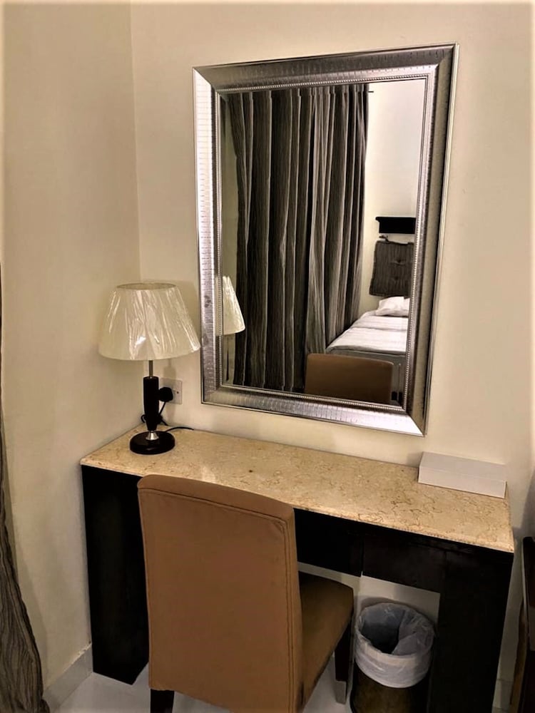 Deluxe Twin Room, 2 Twin Beds photo 3