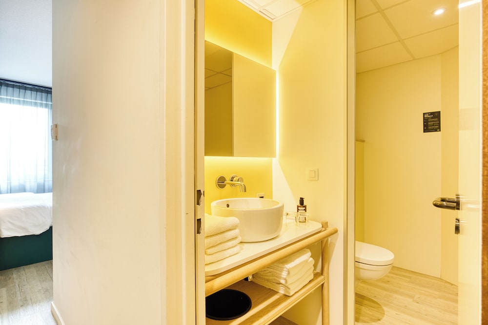 Quadruple Room - Photo 6