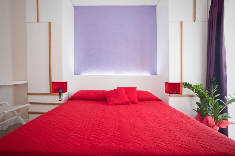 Double or Twin Room photo 3
