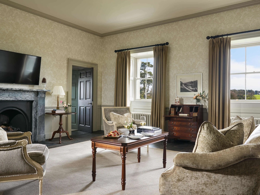 Fairmont Rose Garden Suite - Photo 5