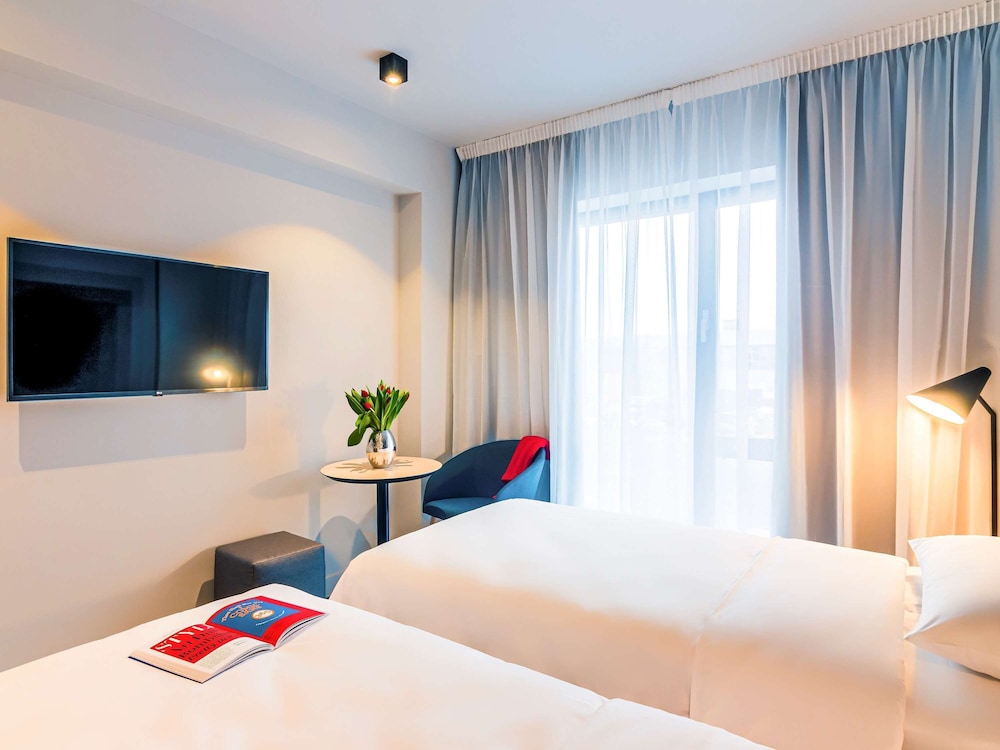 Standard Room, 2 Twin Beds - Photo 3