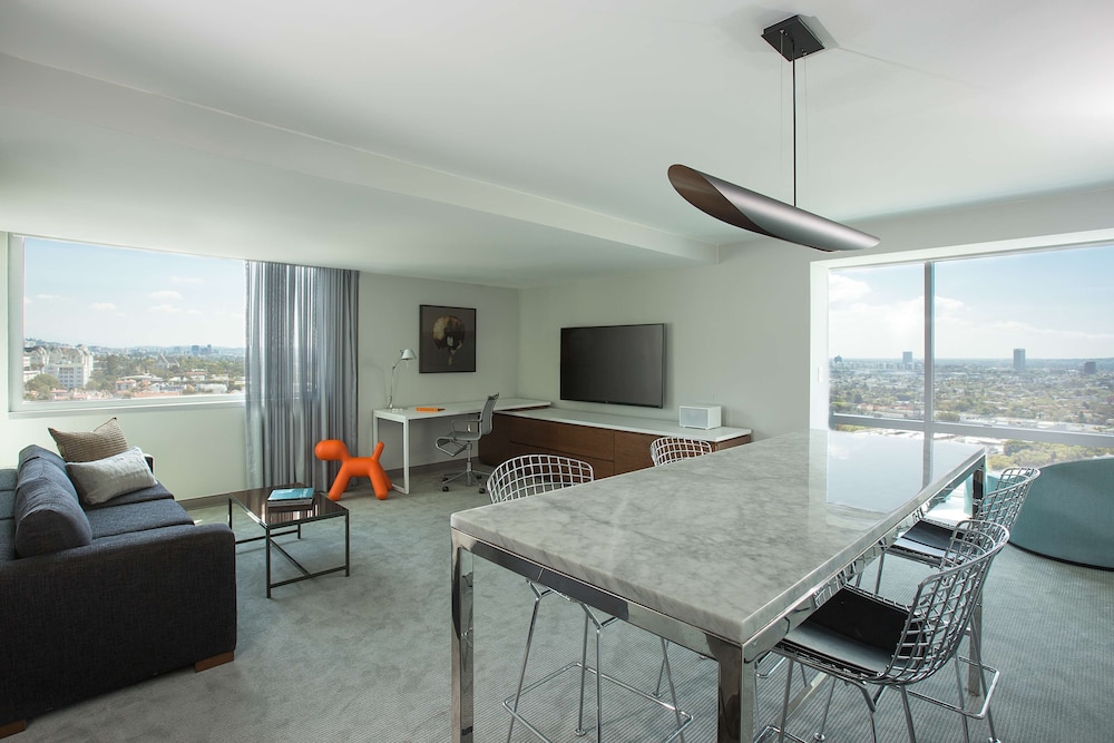 Andaz, Suite, 1 King Bed