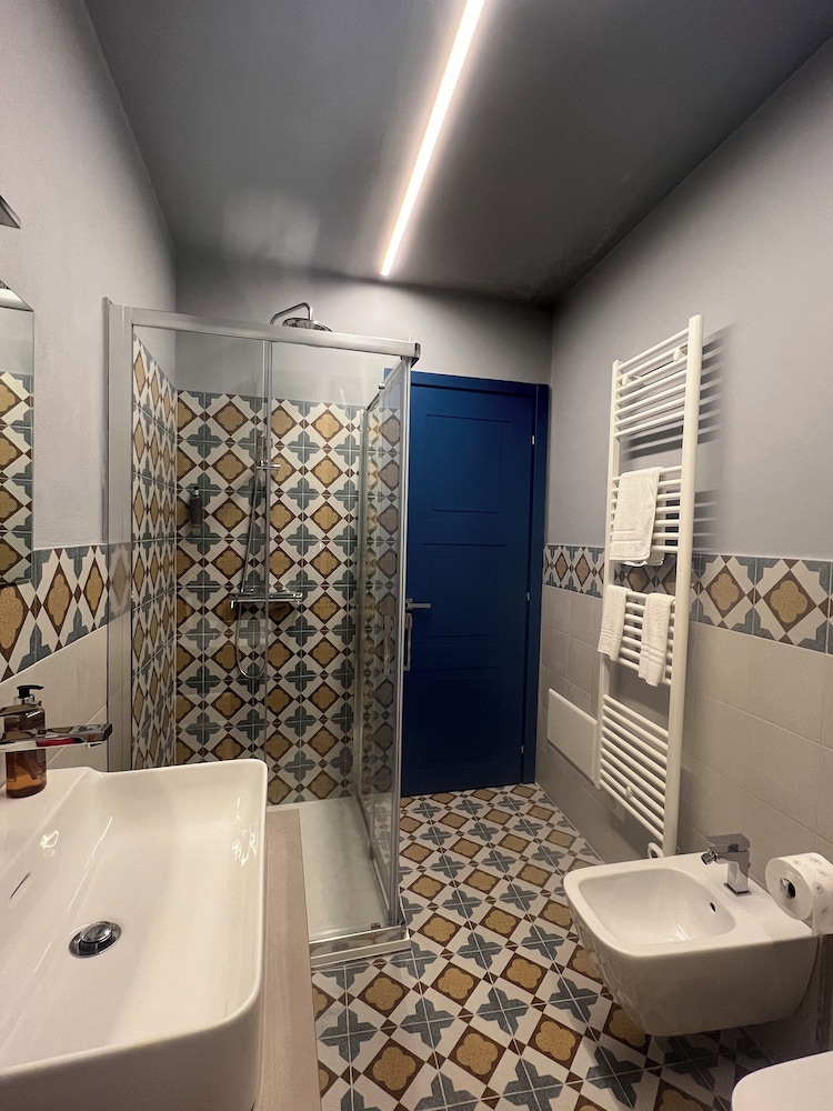 Comfort Apartment, Kitchenette, Hill View photo 2
