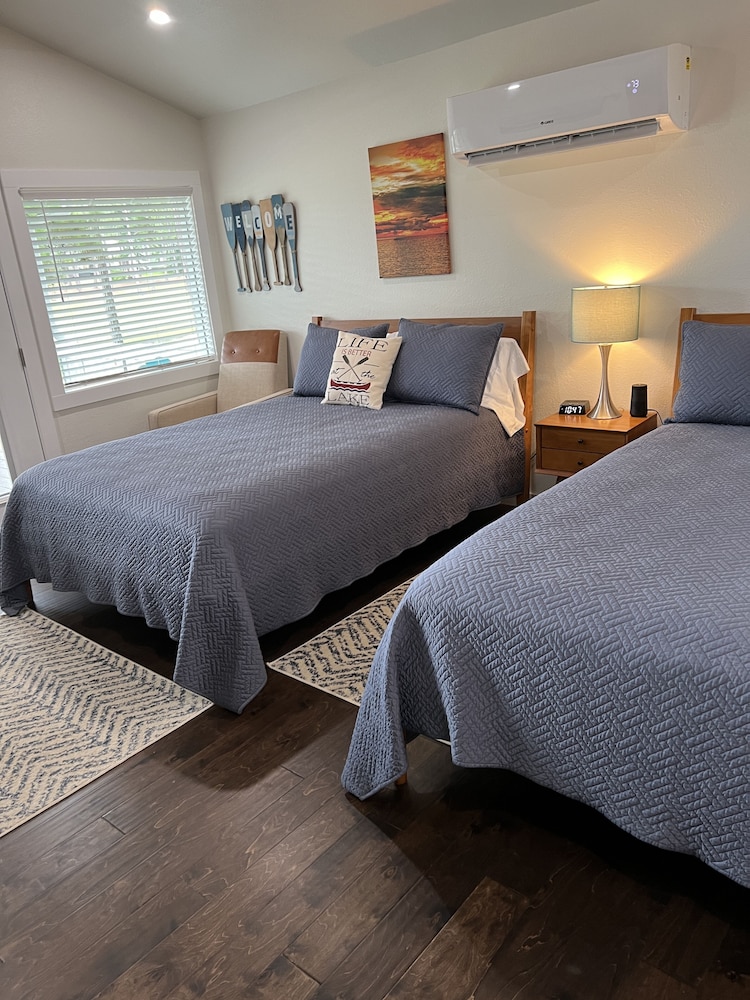 Cove Cottage photo 1