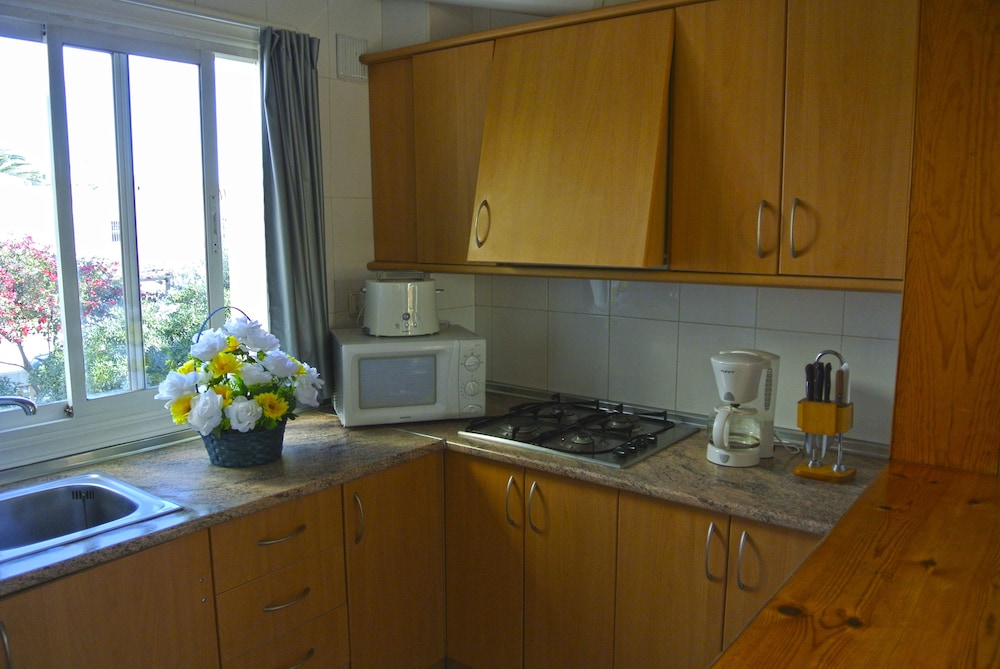 Family Apartment, 1 Bedroom, Terrace photo 2