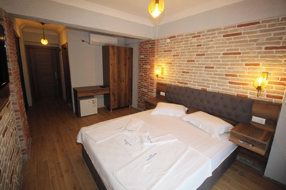 Basic Room photo 3