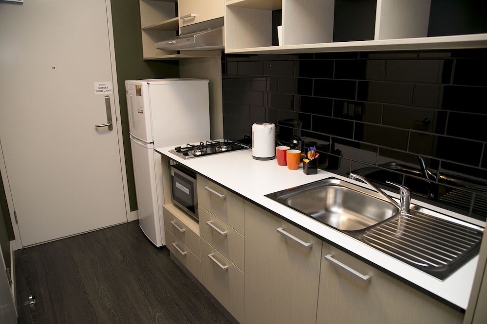 Studio Apartment photo 3