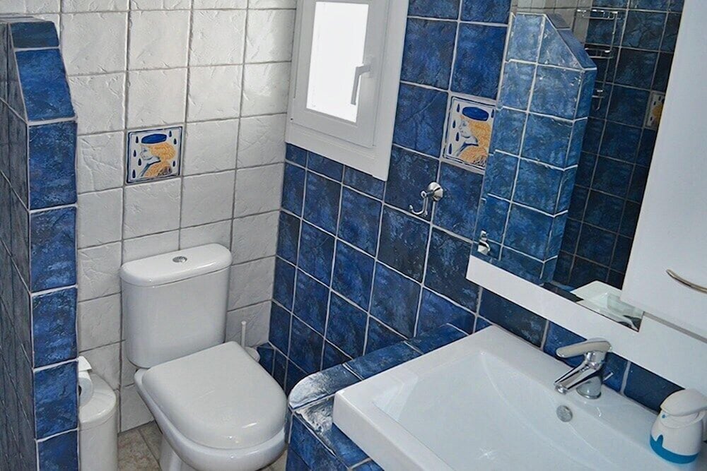 Apartment, 1 Bedroom, Partial Sea View photo 2