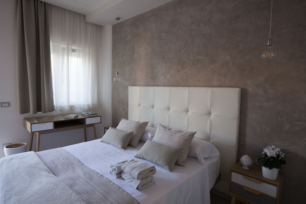 Superior Triple Room photo 3