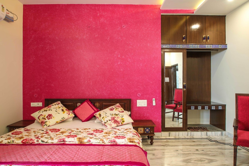 Super Deluxe Room - Photo 10