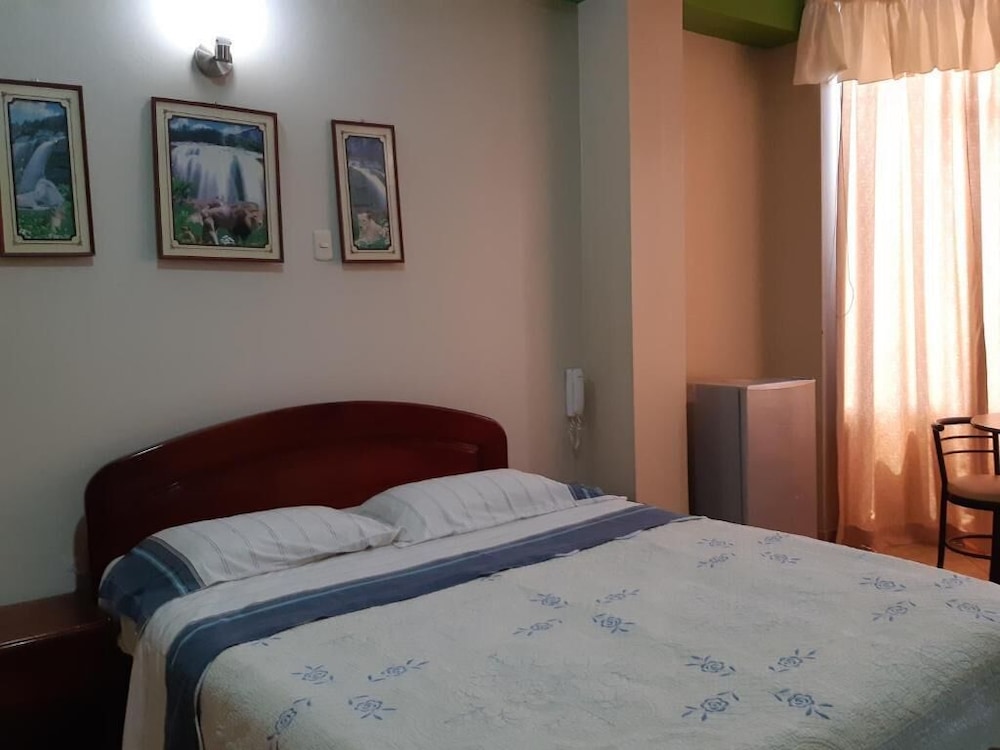 Executive Studio Suite