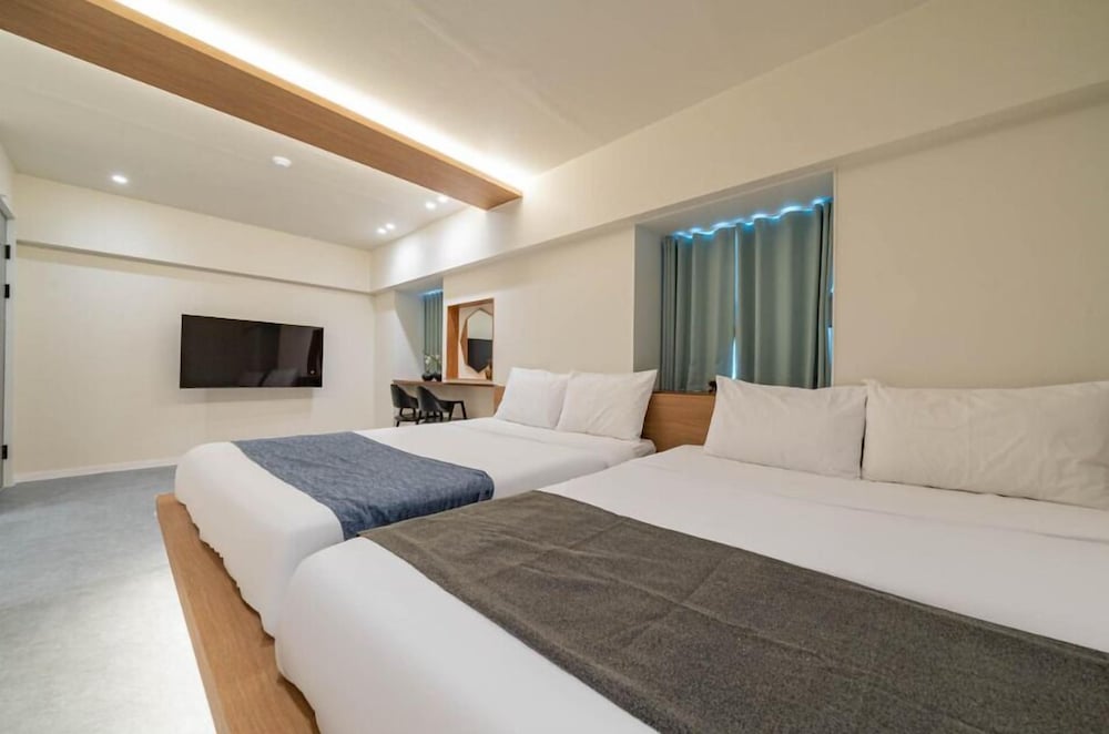 Deluxe Twin Room, Ocean View photo 2