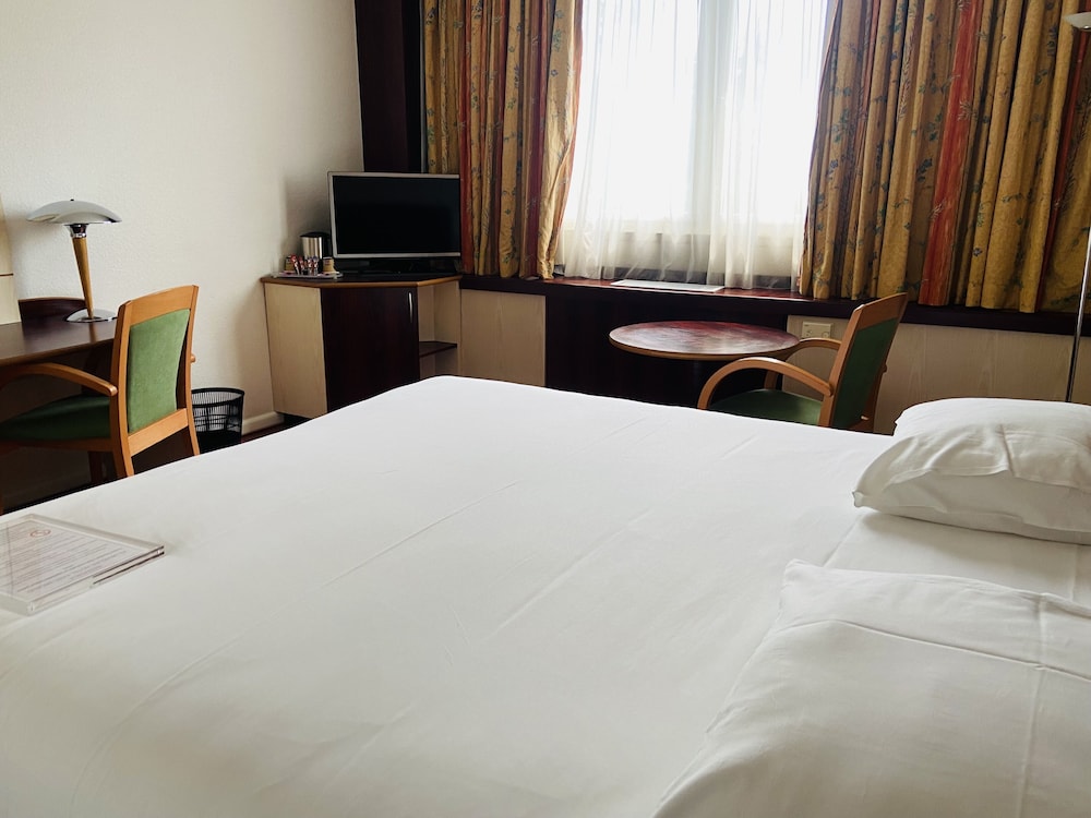 Standard Double Room, 1 Double Bed - Photo 1