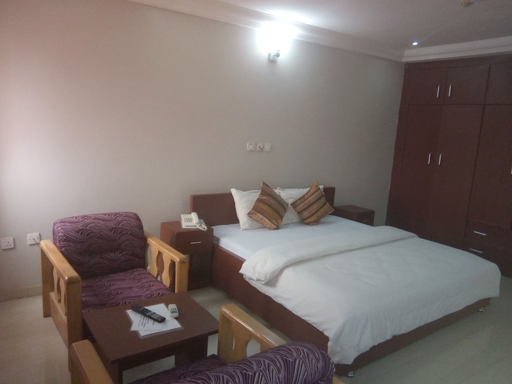 Standard Suite photo 3