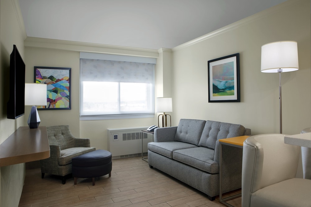 Suite, 1 Bedroom photo 2