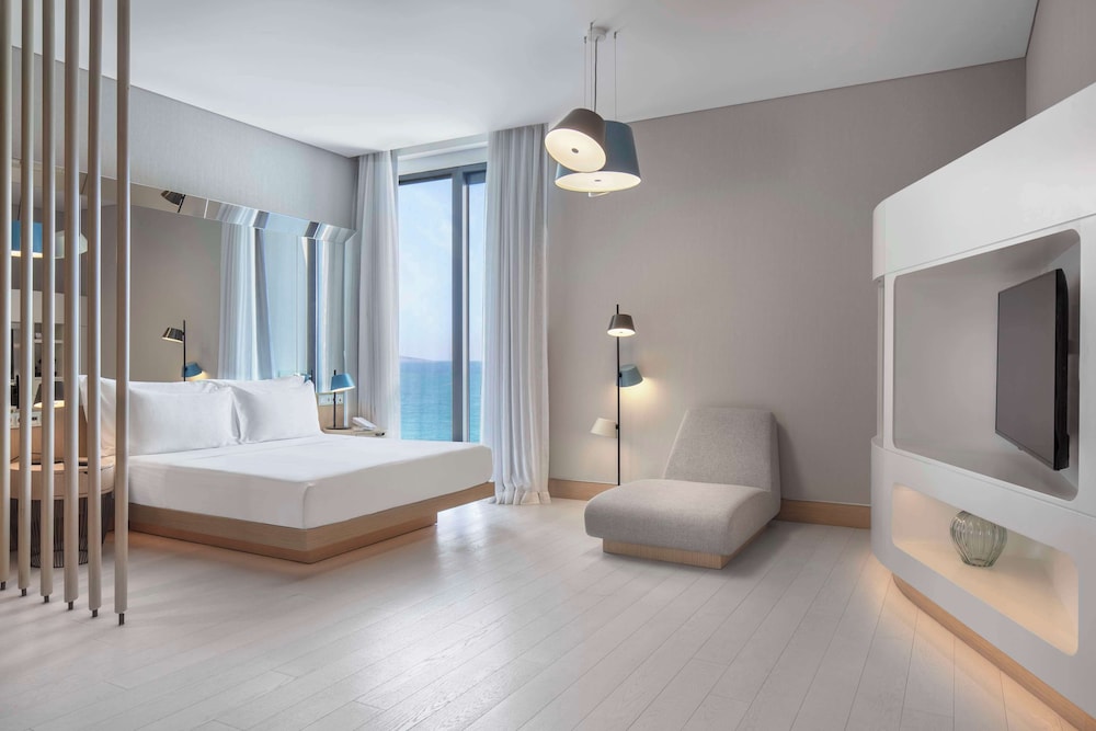 Deluxe Room, 1 King Bed