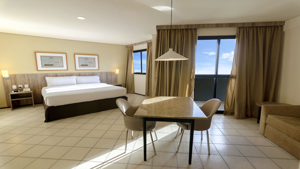 Suite, 1 King Bed, Balcony, Sea View - Photo 3