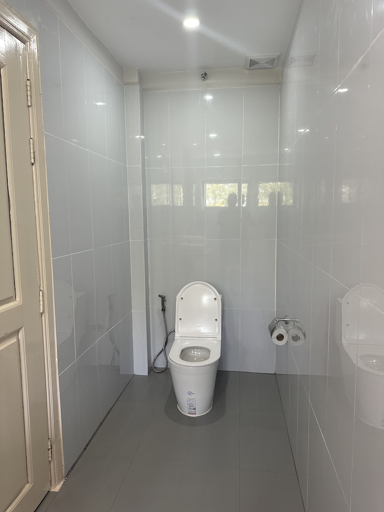 Exclusive Room - Photo 5
