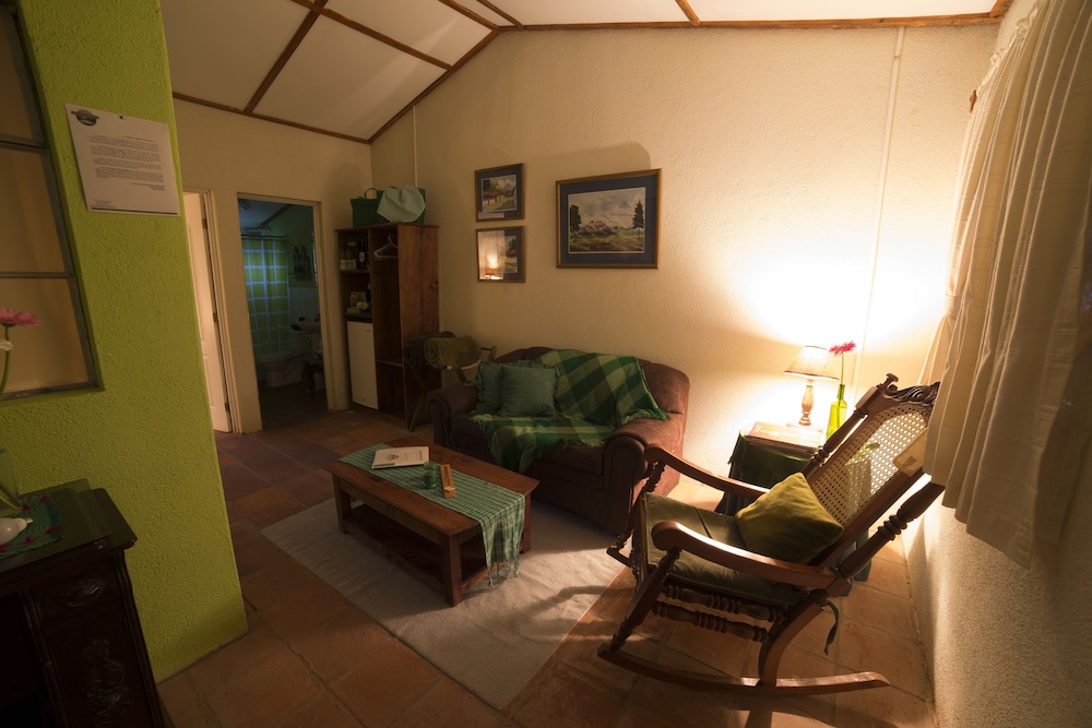 Junior Room, 2 Bedrooms, Accessible, Garden View photo 2