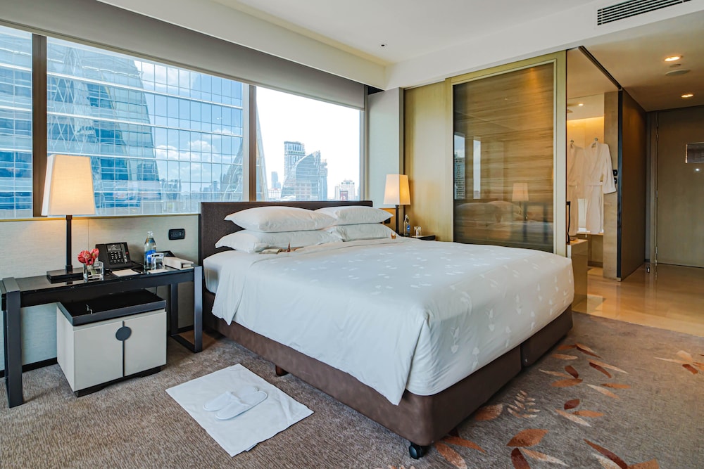 Deluxe Corner, 1 King Bed