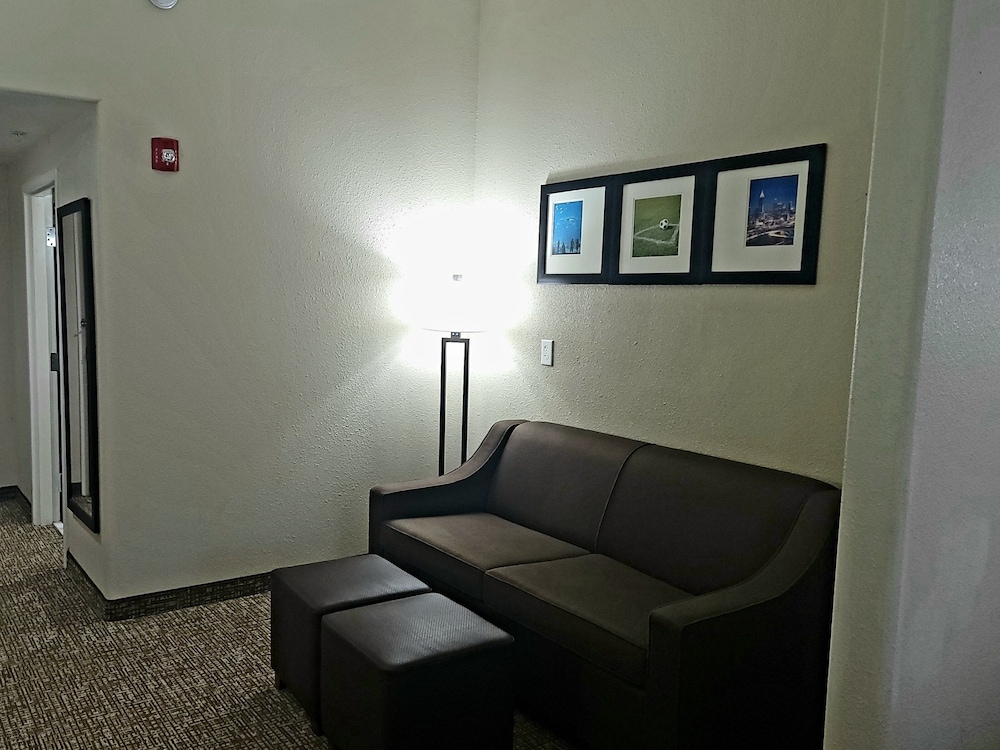 Suite, 2 Queen Beds, Non Smoking - Photo 14