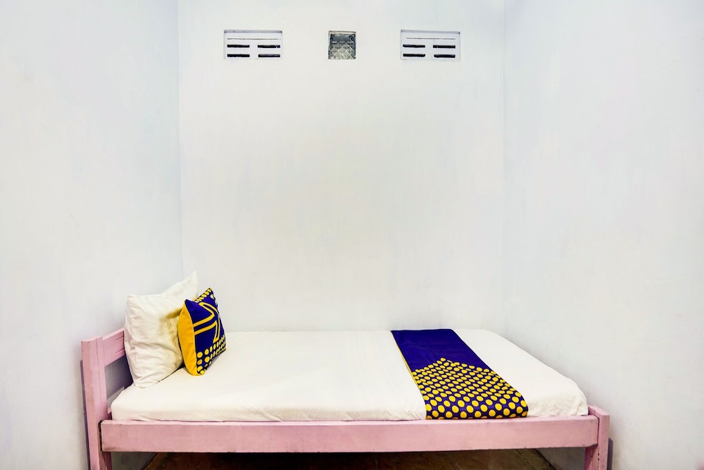 Classic Single Room