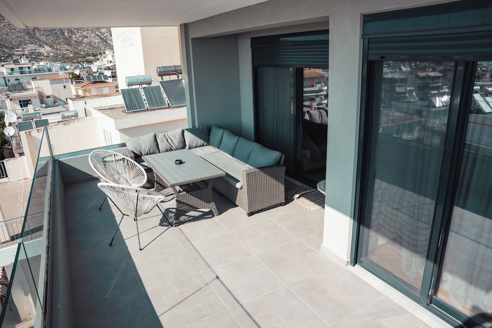 Panoramic Apartment, 2 Bedrooms, Non Smoking, Sea View photo 2
