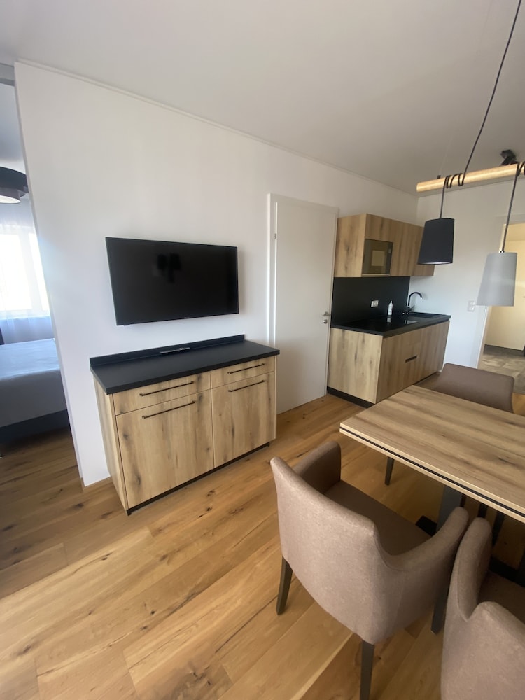 Comfort Room photo 2
