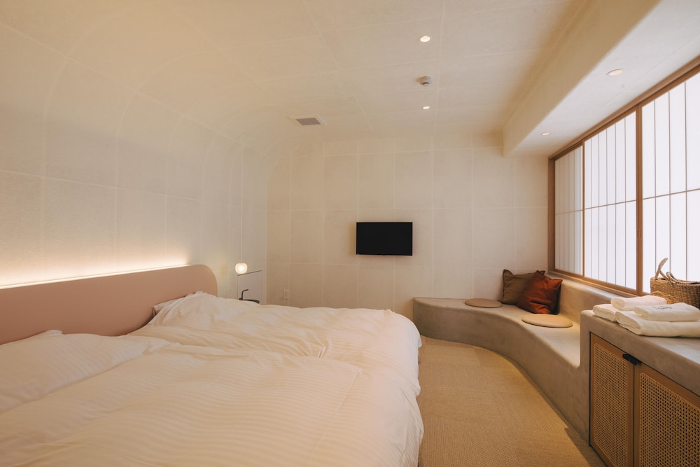 Standard Twin Room photo 1
