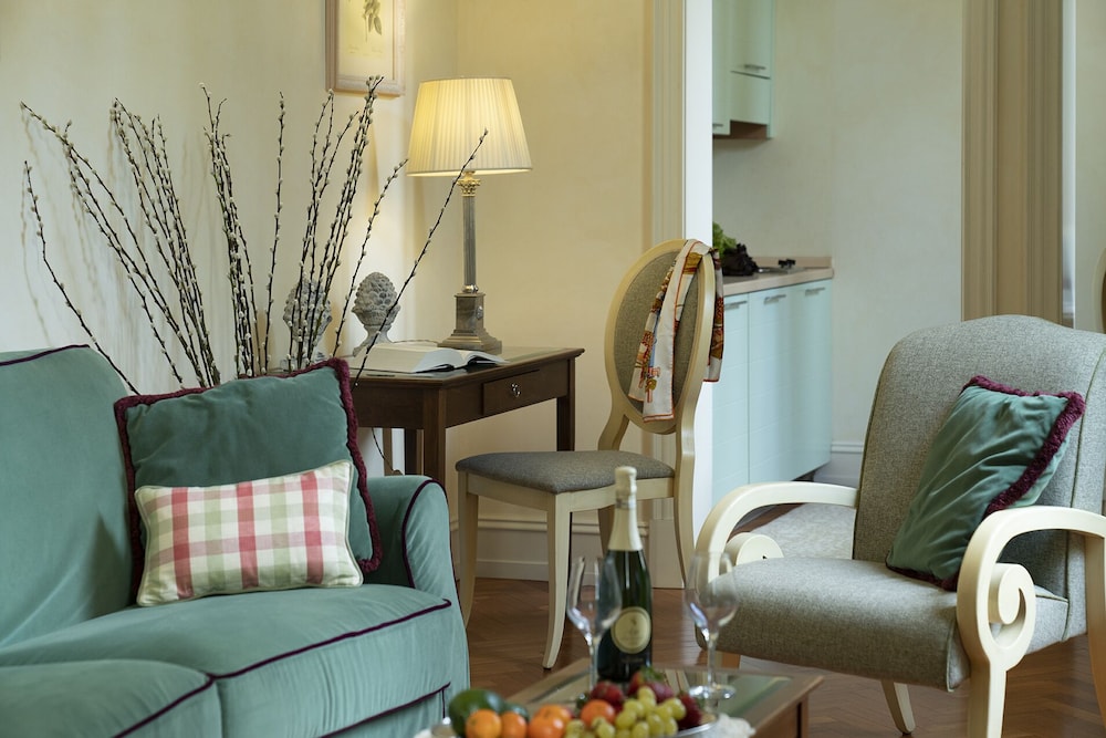 Family Apartment, 1 Bedroom, Garden View thumbnail 5