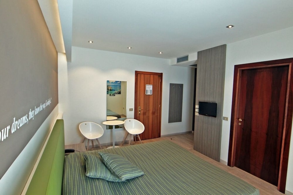 Double or Twin Room, Balcony, Pool View - Photo 12