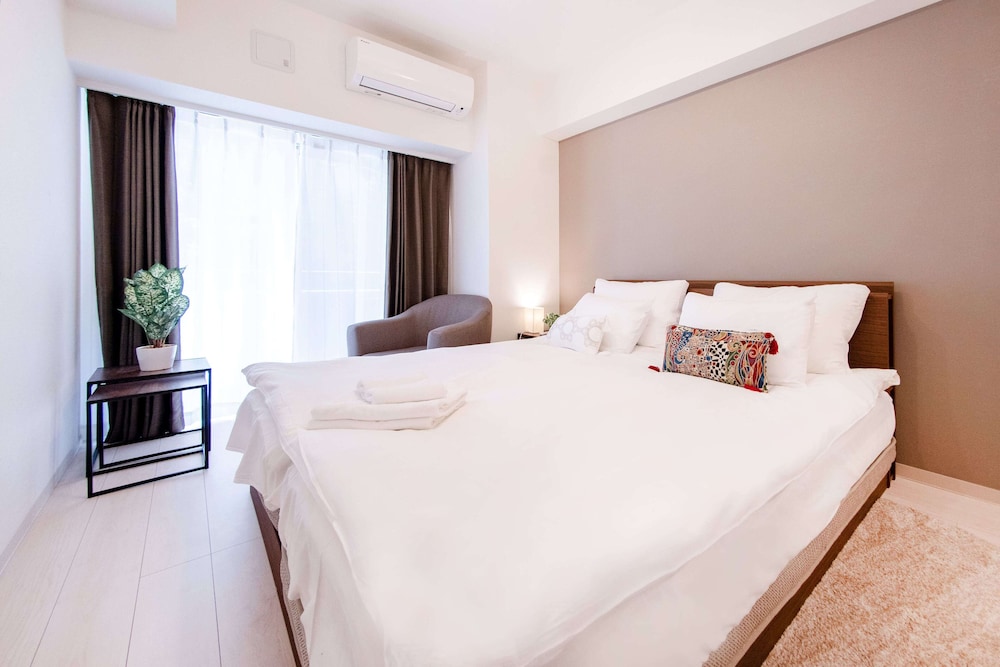 Room (202) photo 3