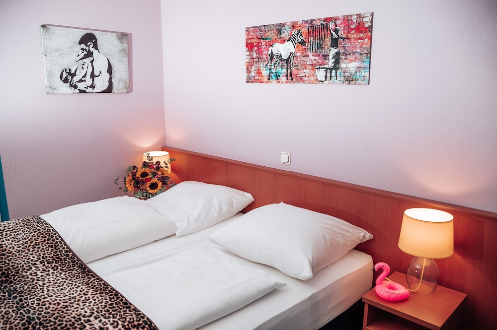 Business Twin Room photo 2