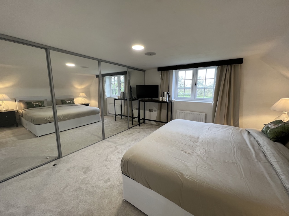 Superior Room, 1 Bedroom, Garden View photo 3