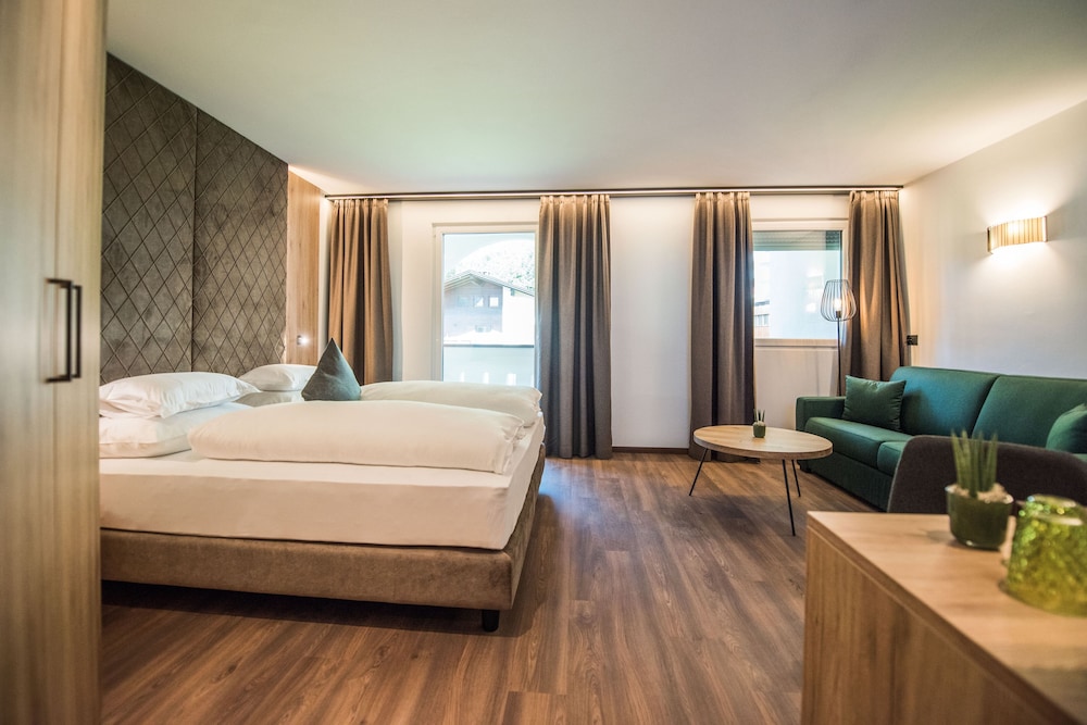 Design Double Room, 1 Bedroom, Non Smoking, Mountain View (Vitaurina)