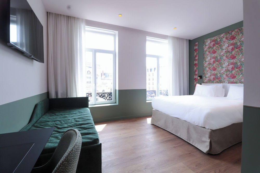 PRESTIGE Room - Photo 1
