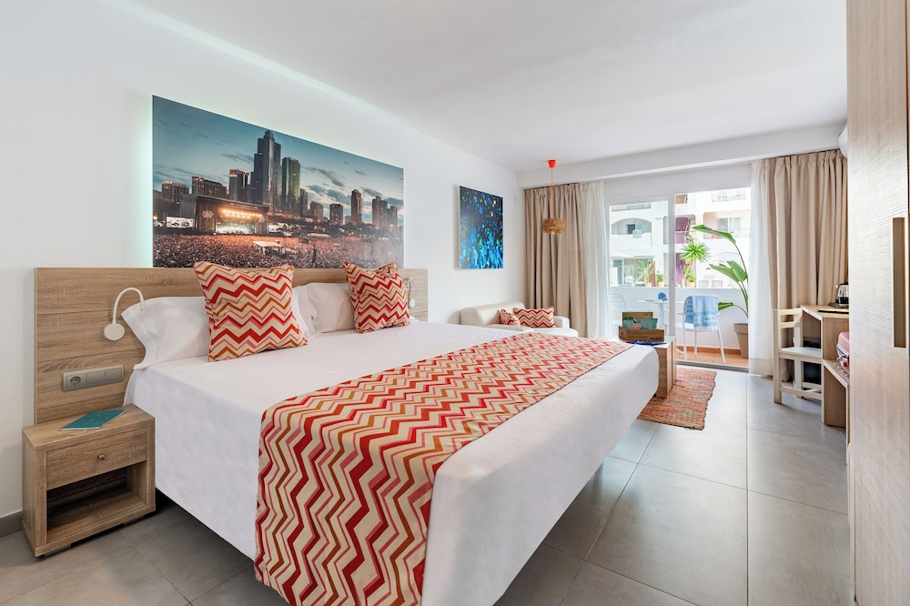 Deluxe Twin Room - Photo 4