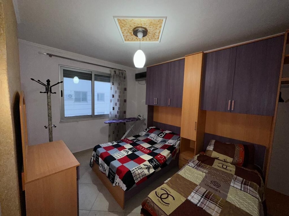 Family Apartment photo 2